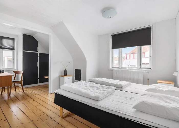 6816-allinge-ndr-strandvej-8 Ferienhaus